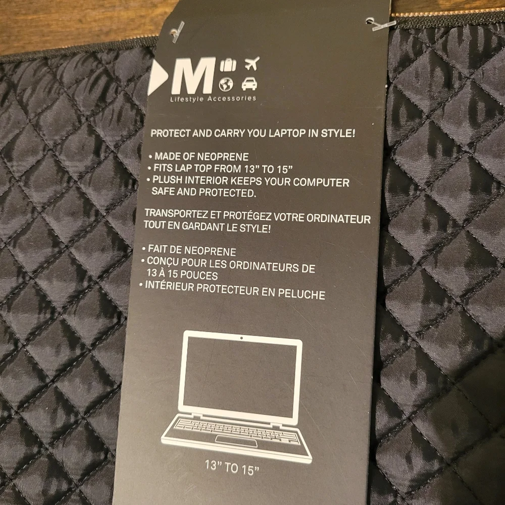 🎁💲EUC Laptop Tablet Quilted Case 13